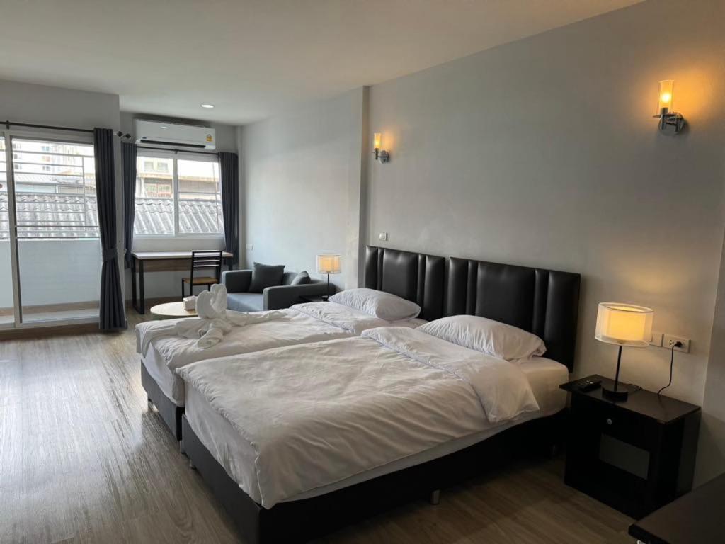Pipp Residence Bangkok Extérieur photo
